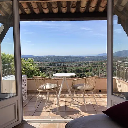 Les Petites Terrasses